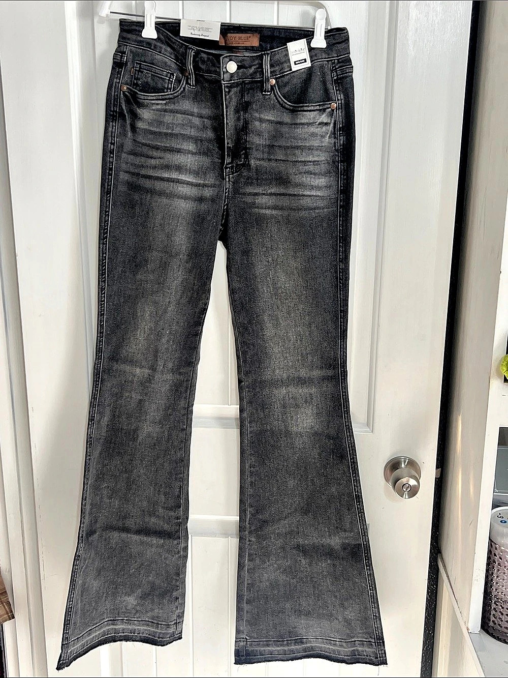 Judy Blue Flare Fit Mid Rise Jeans Flare Jeans in Black Size 2 NWT